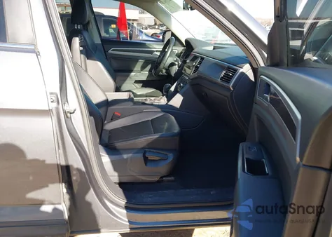 2019 Volkswagen Atlas 3.6L V6 Se W/Technology from USA, damaged, VIN 1V2UR2CA9KC566634